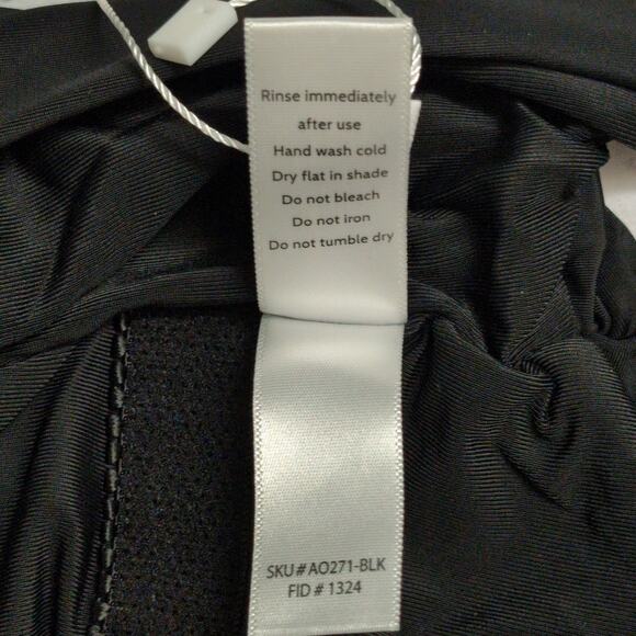 Andie Corsica One Piece Black Open Back Snap Closure Swimwear Bathing Suit S New - Picture 10 of 12